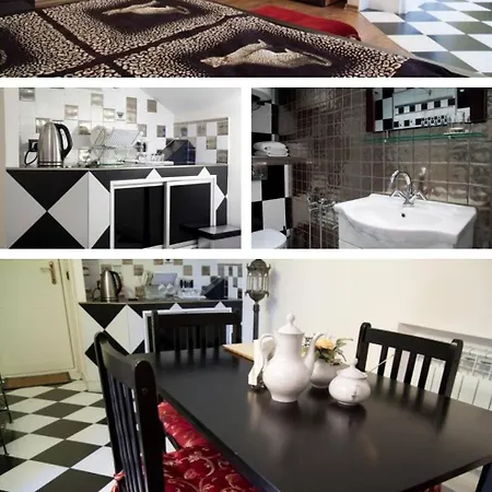 In Stunning Private House In Center District Apartment Lviv